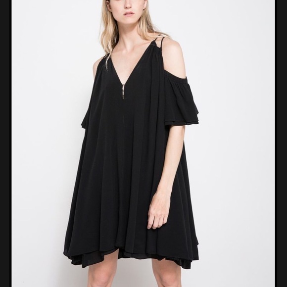 Apiece Apart Dresses & Skirts - ☀️ Apiece Apart silk crepe cold shoulder tent sun dress size 4 S black off the
